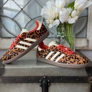 NWT Adidas Leopard Samba Size 38